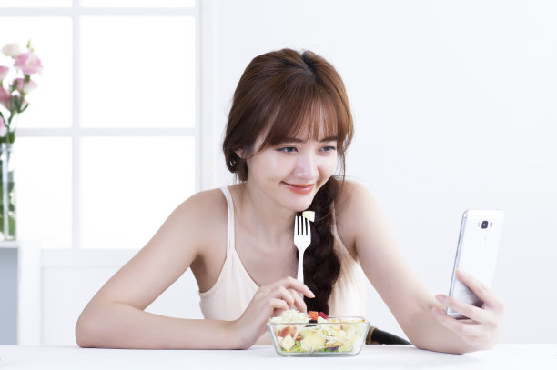 一對一直播聊天APP這樣做才能減少開發成本