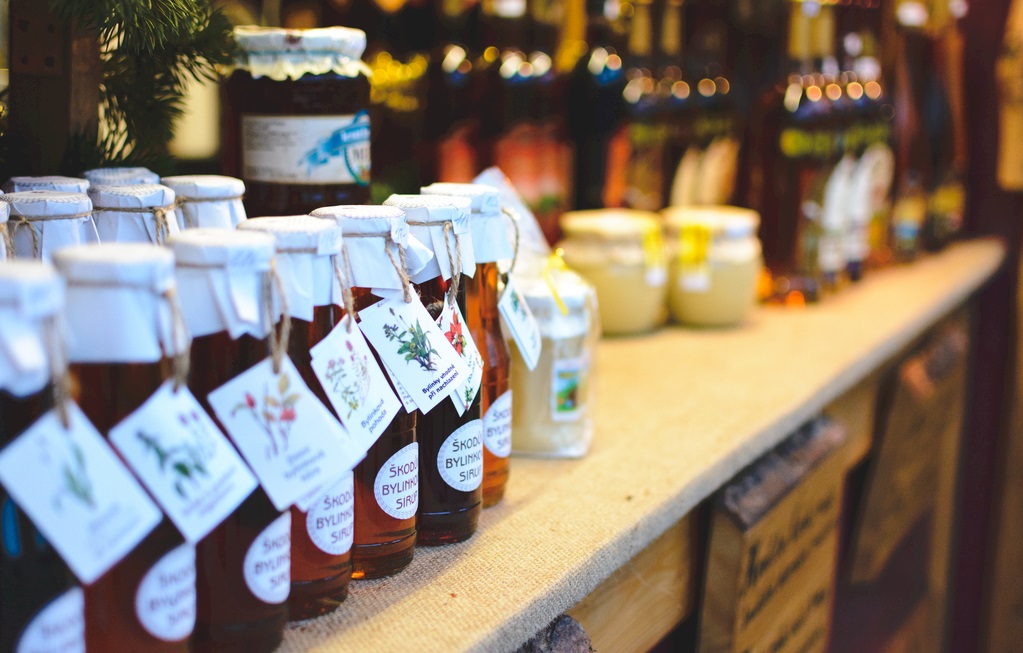 開發酒水飲料批發零售小程序的第一步，選擇一家靠譜的小程序開發公司