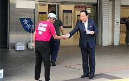 連續31年發傳單稱比演講好，效果不如演講app實在